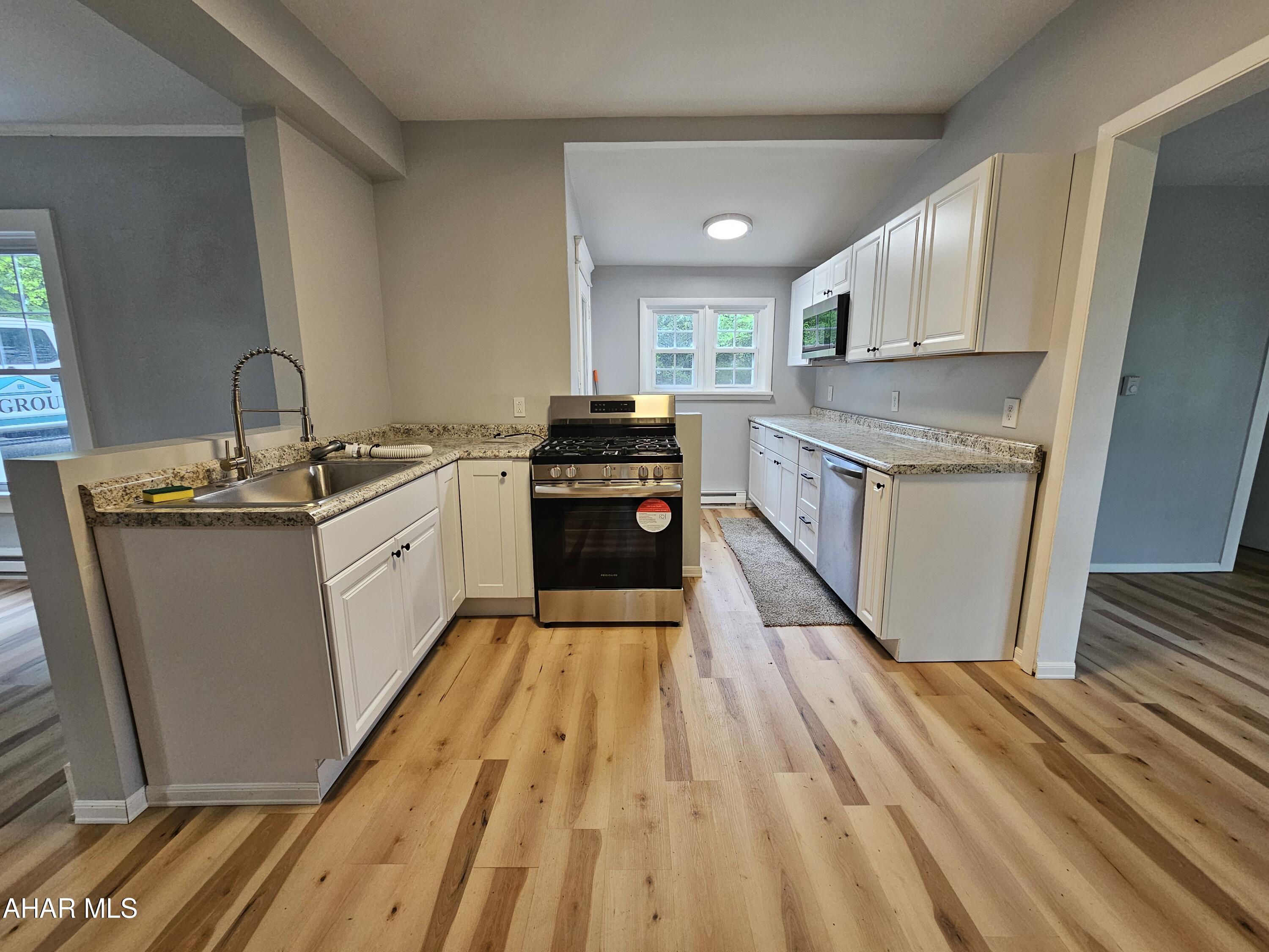 Llyswen - Residential