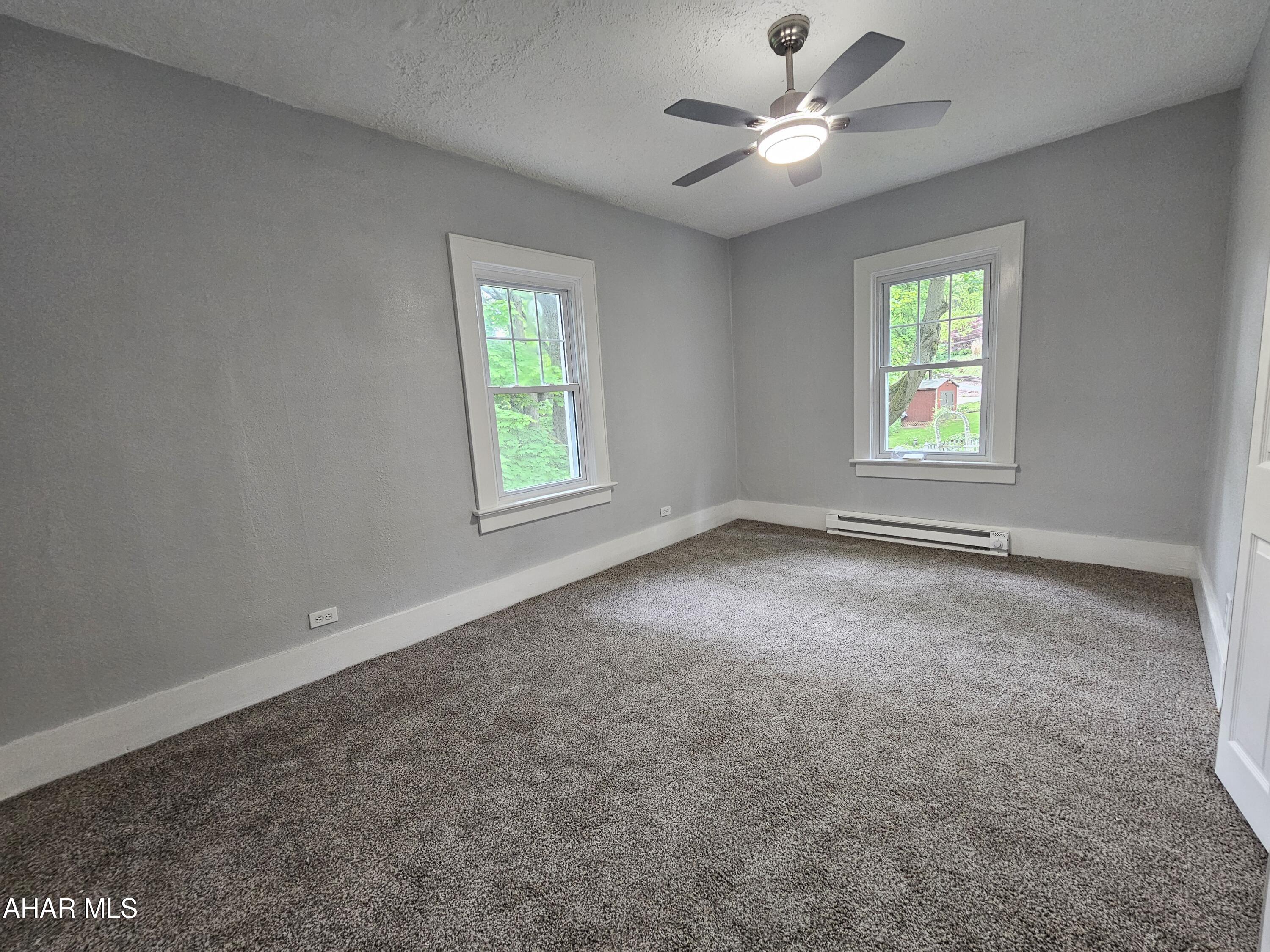 Llyswen - Residential