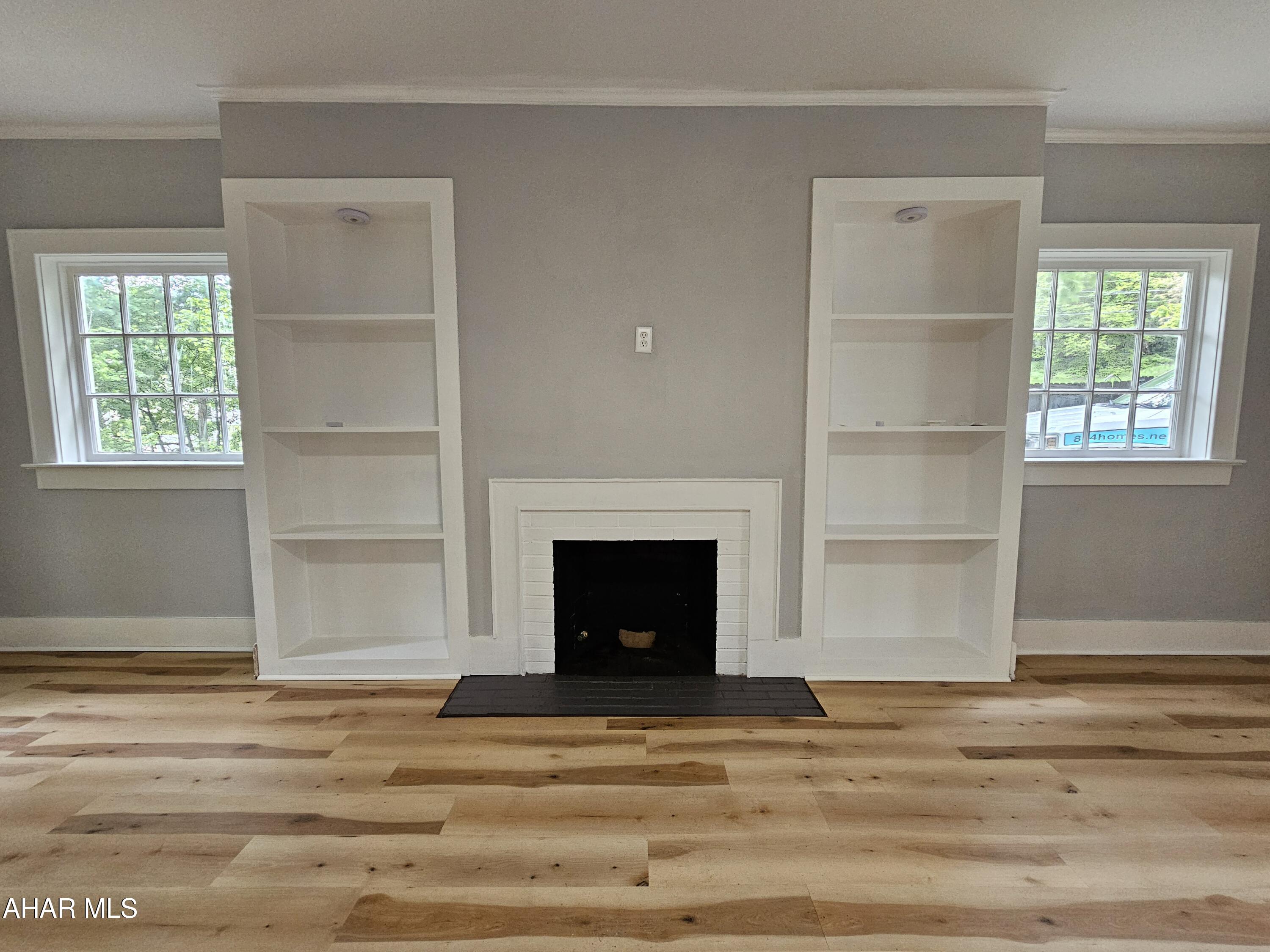 Llyswen - Residential