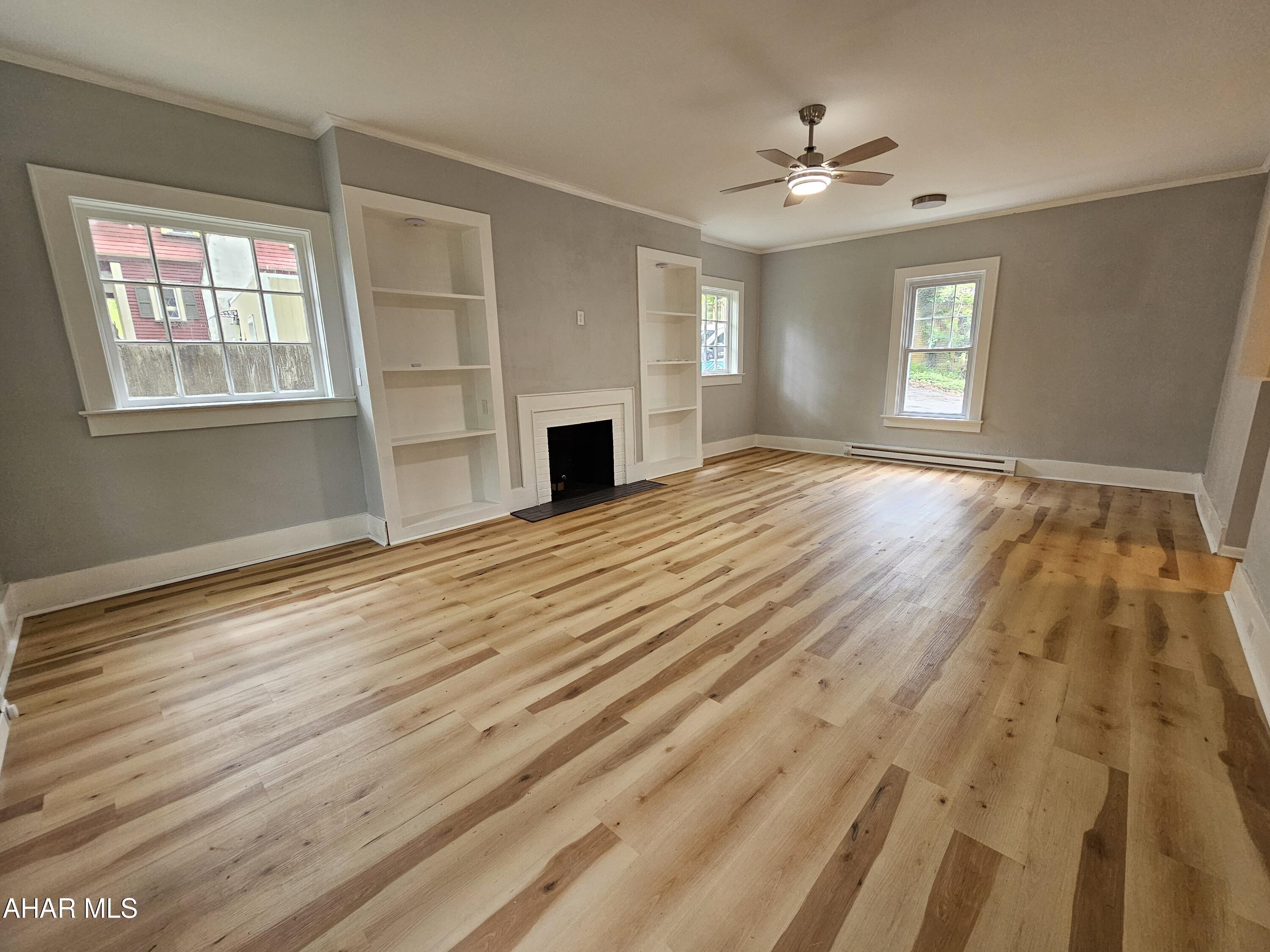 Llyswen - Residential