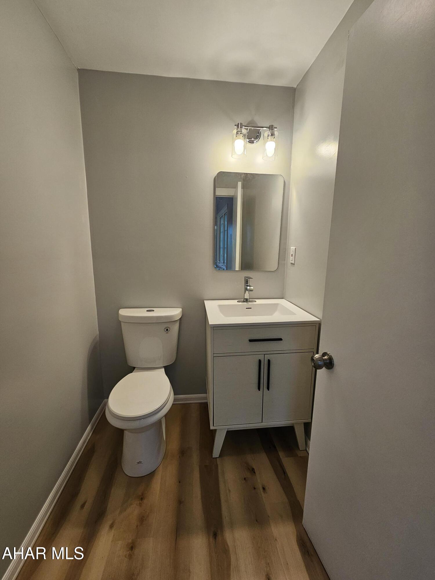 Llyswen - Residential