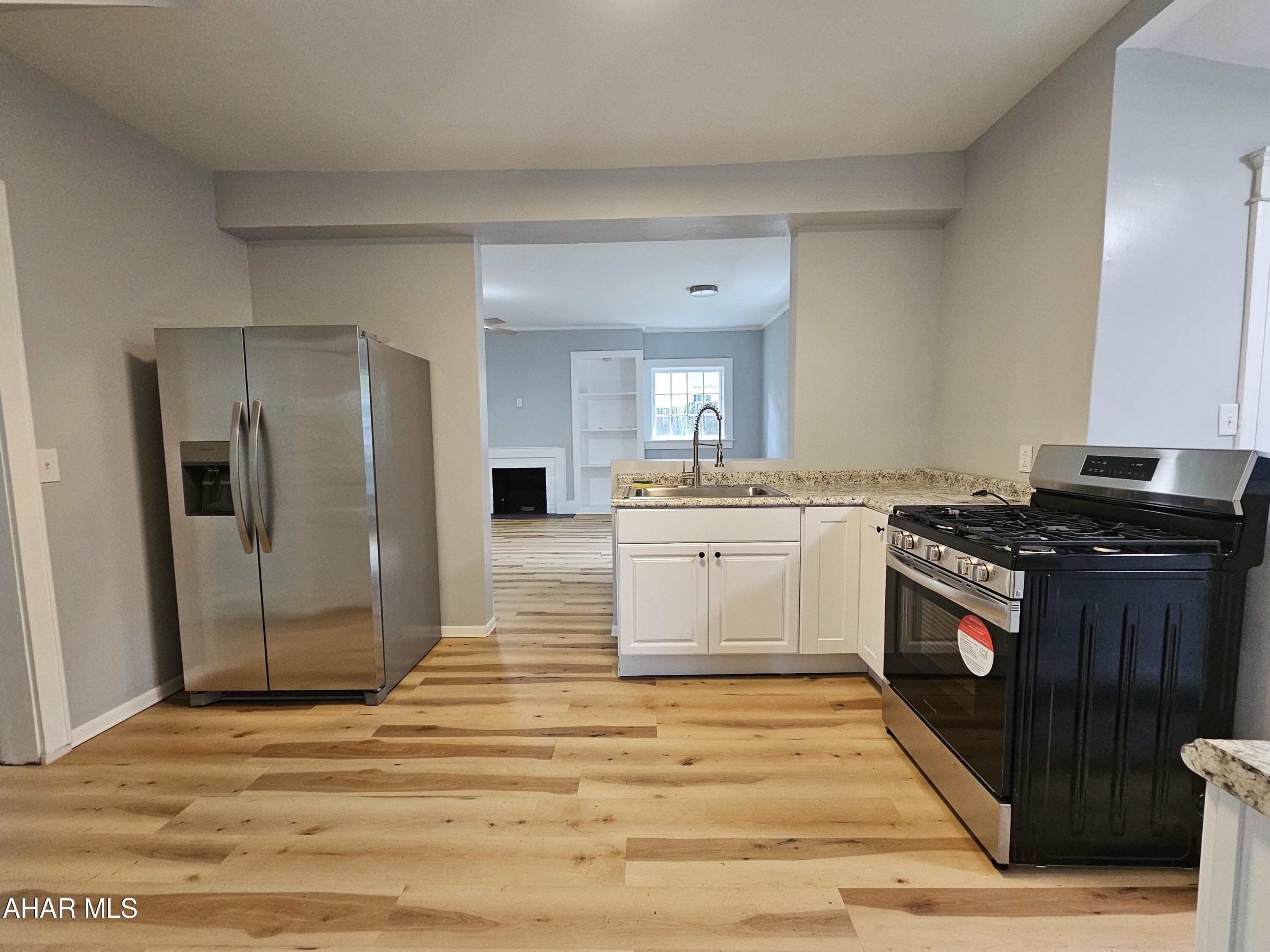 Llyswen - Residential