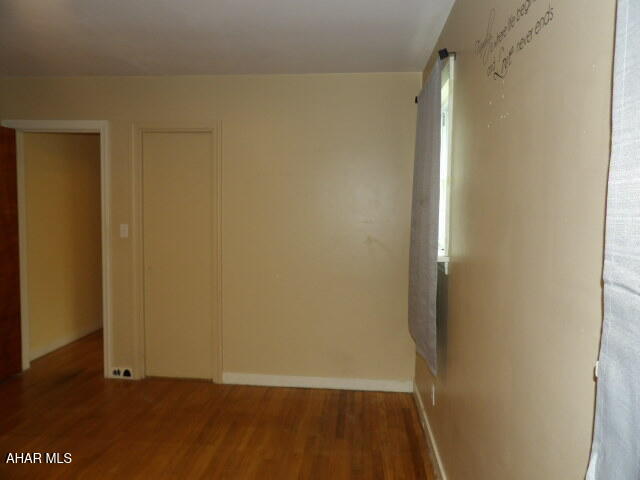 Barclay - Residential