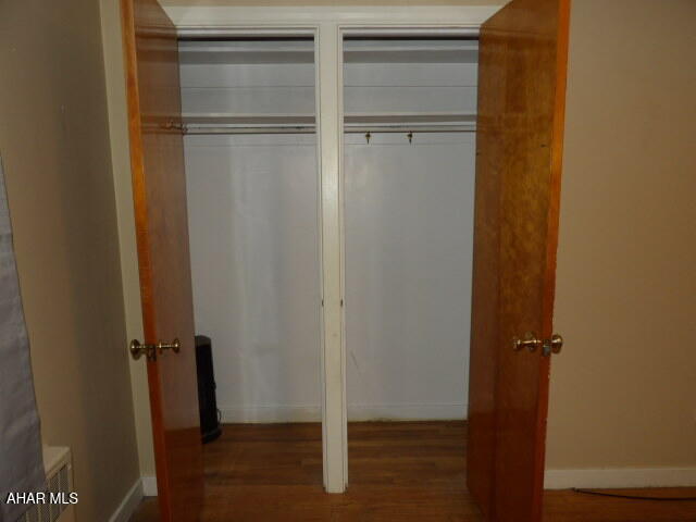 Barclay - Residential