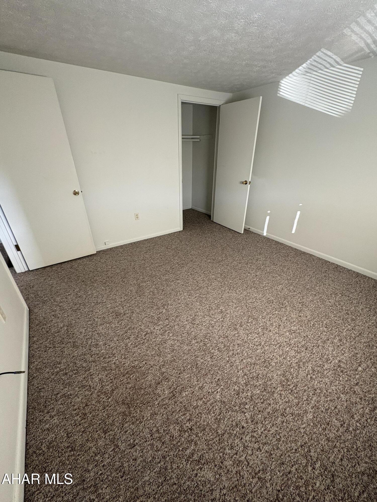 Maple Hollow - Residential