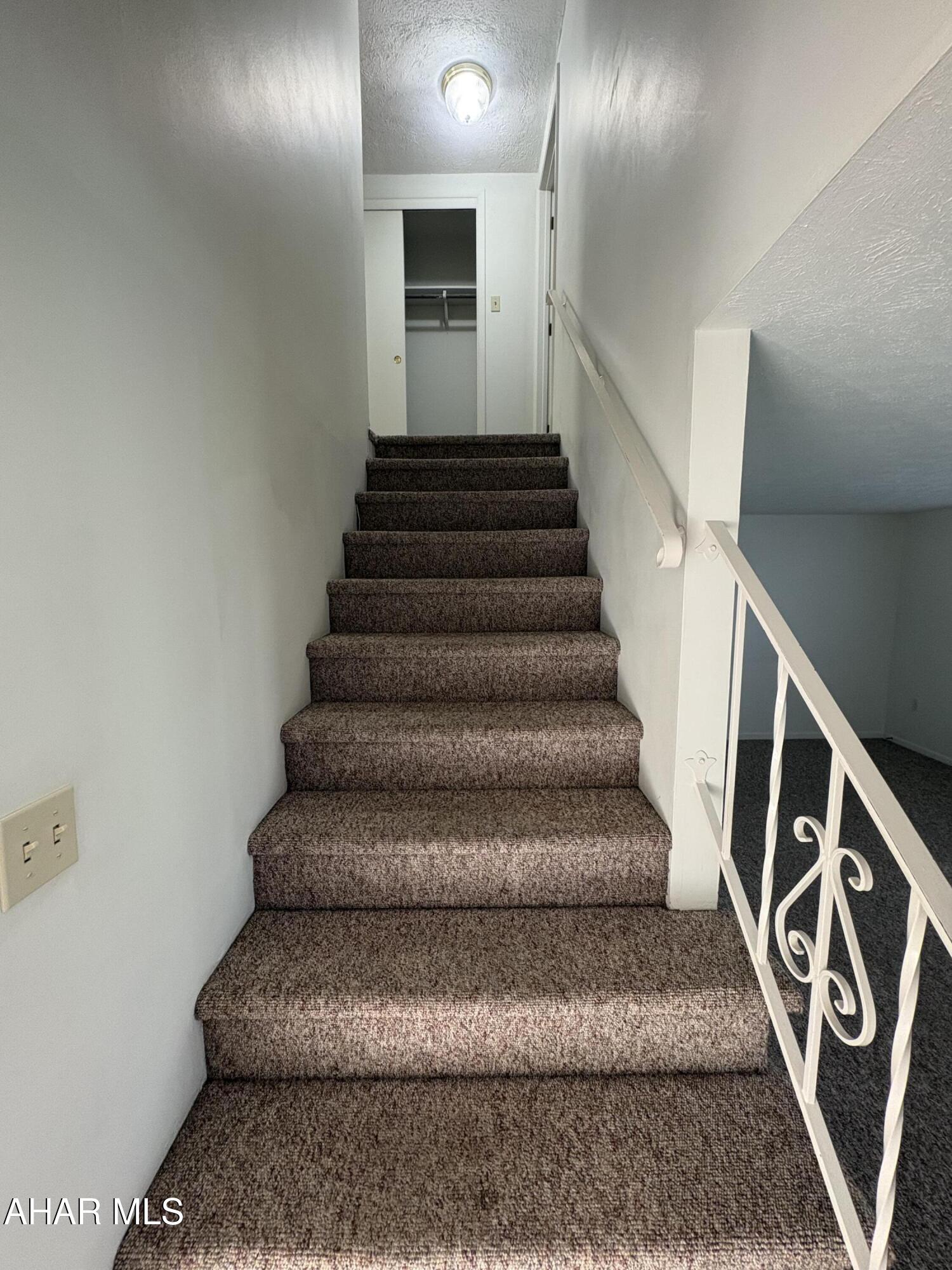 Maple Hollow - Residential