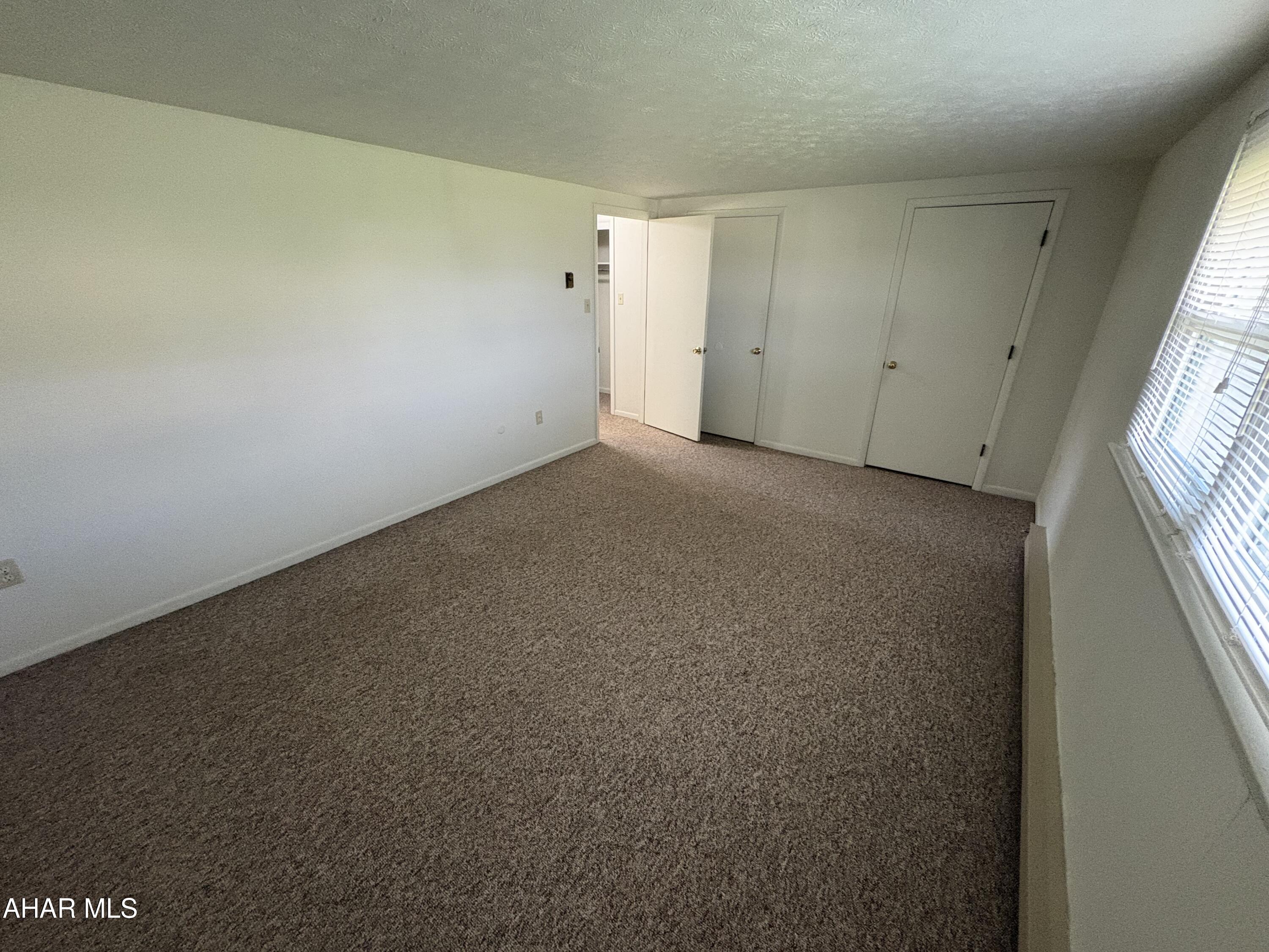 Maple Hollow - Residential