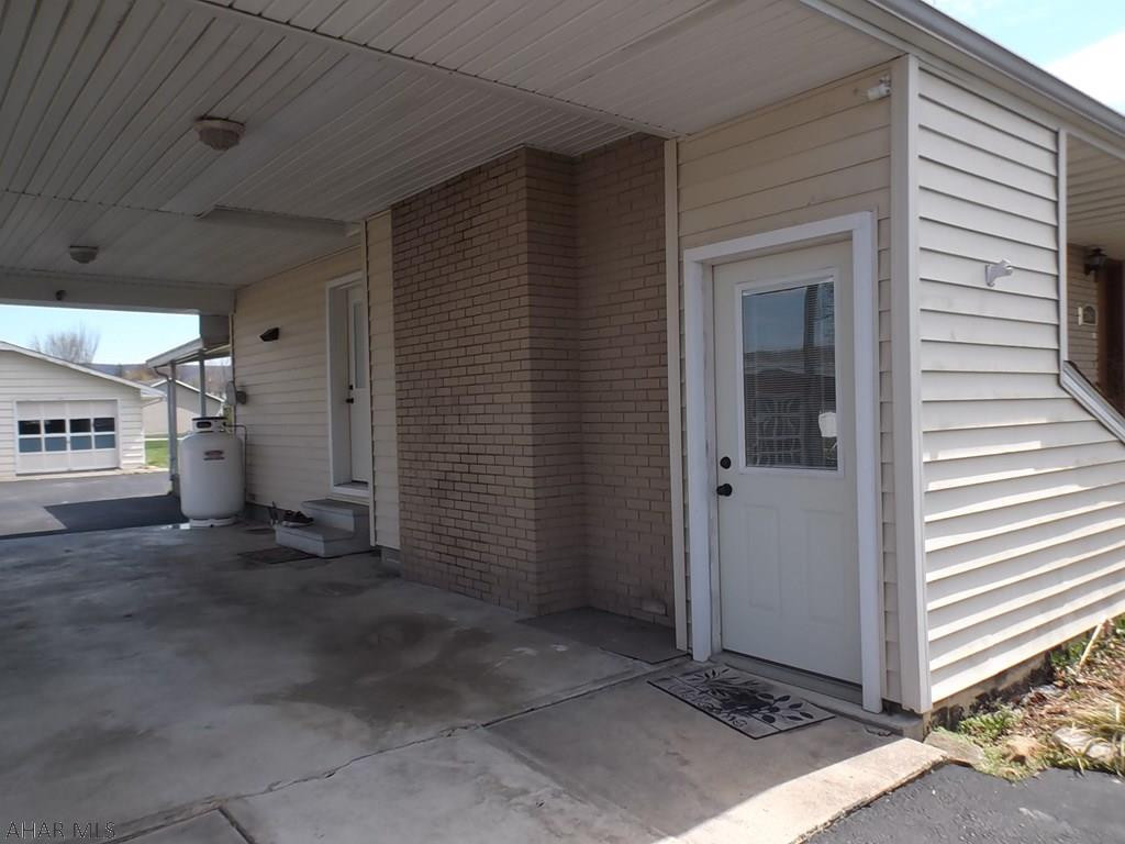 Unknown - Residential