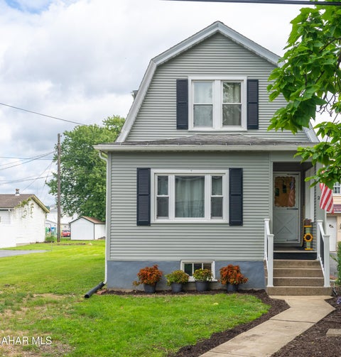 Photo for 211 E Southey Avenue