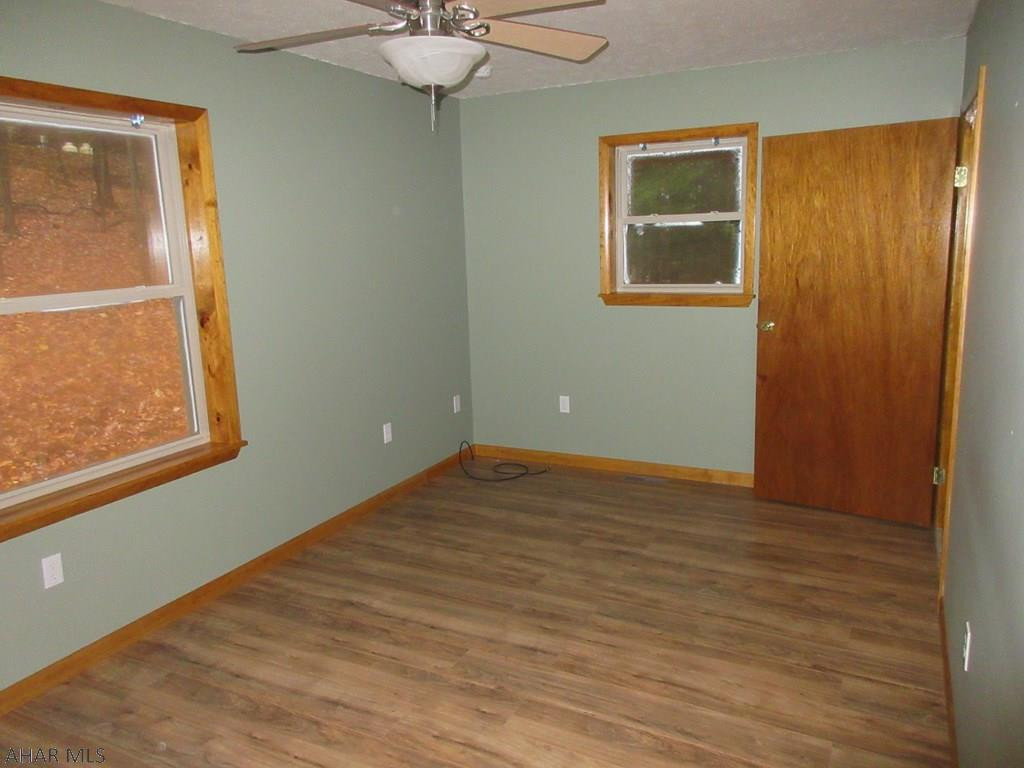 Glendale Yearound - Residential