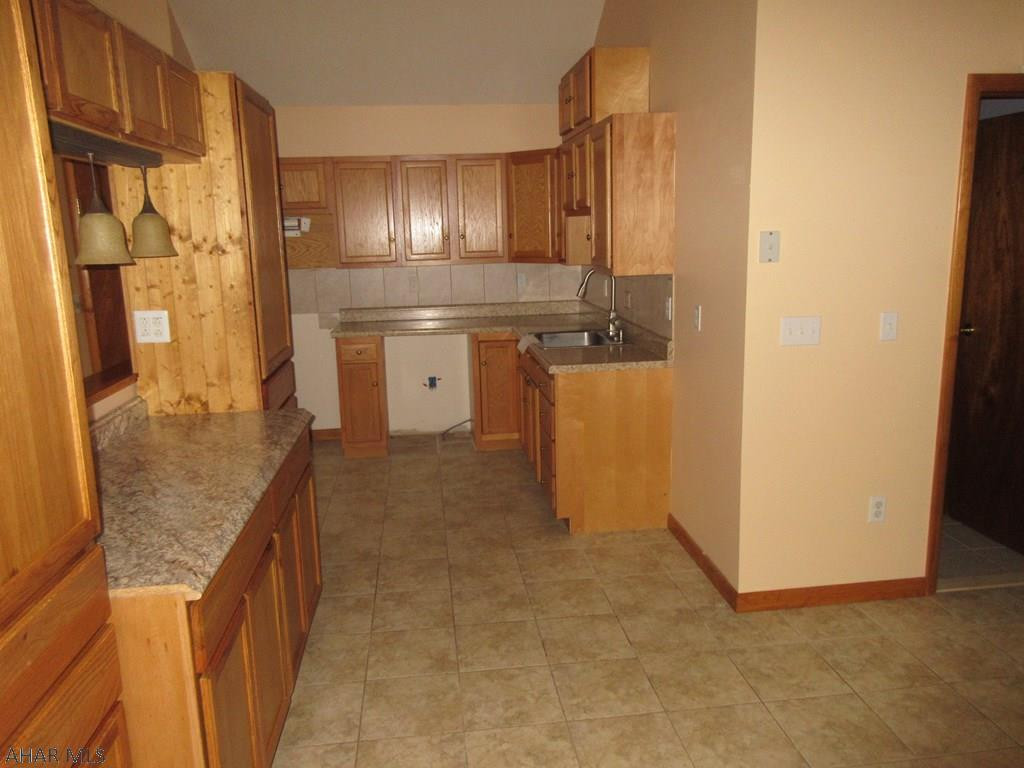 Glendale Yearound - Residential