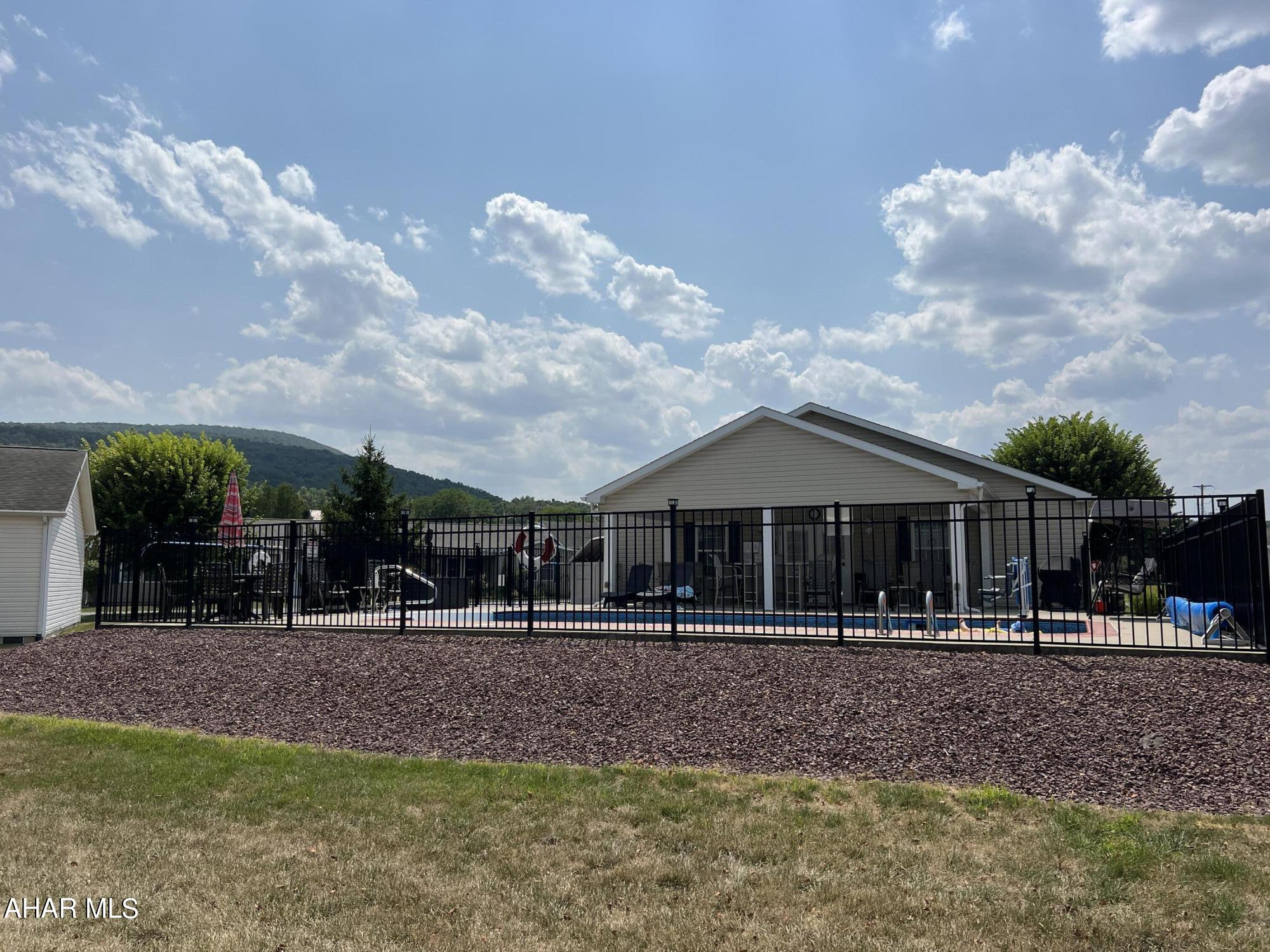 Deer Meadow 55+ Gated Community - Residential