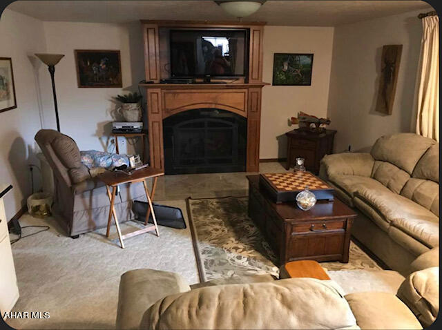 Rolling Hills - Residential