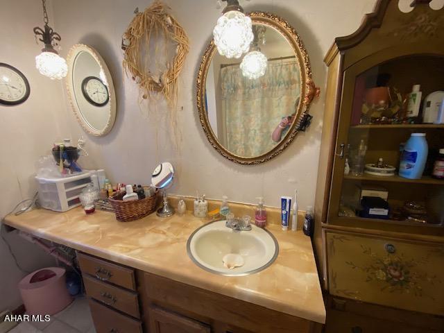 Rolling Hills - Residential