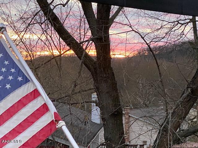 Rolling Hills - Residential