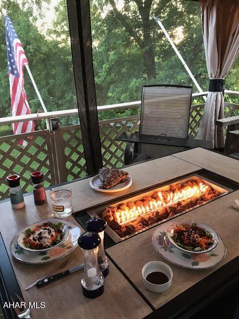 Rolling Hills - Residential