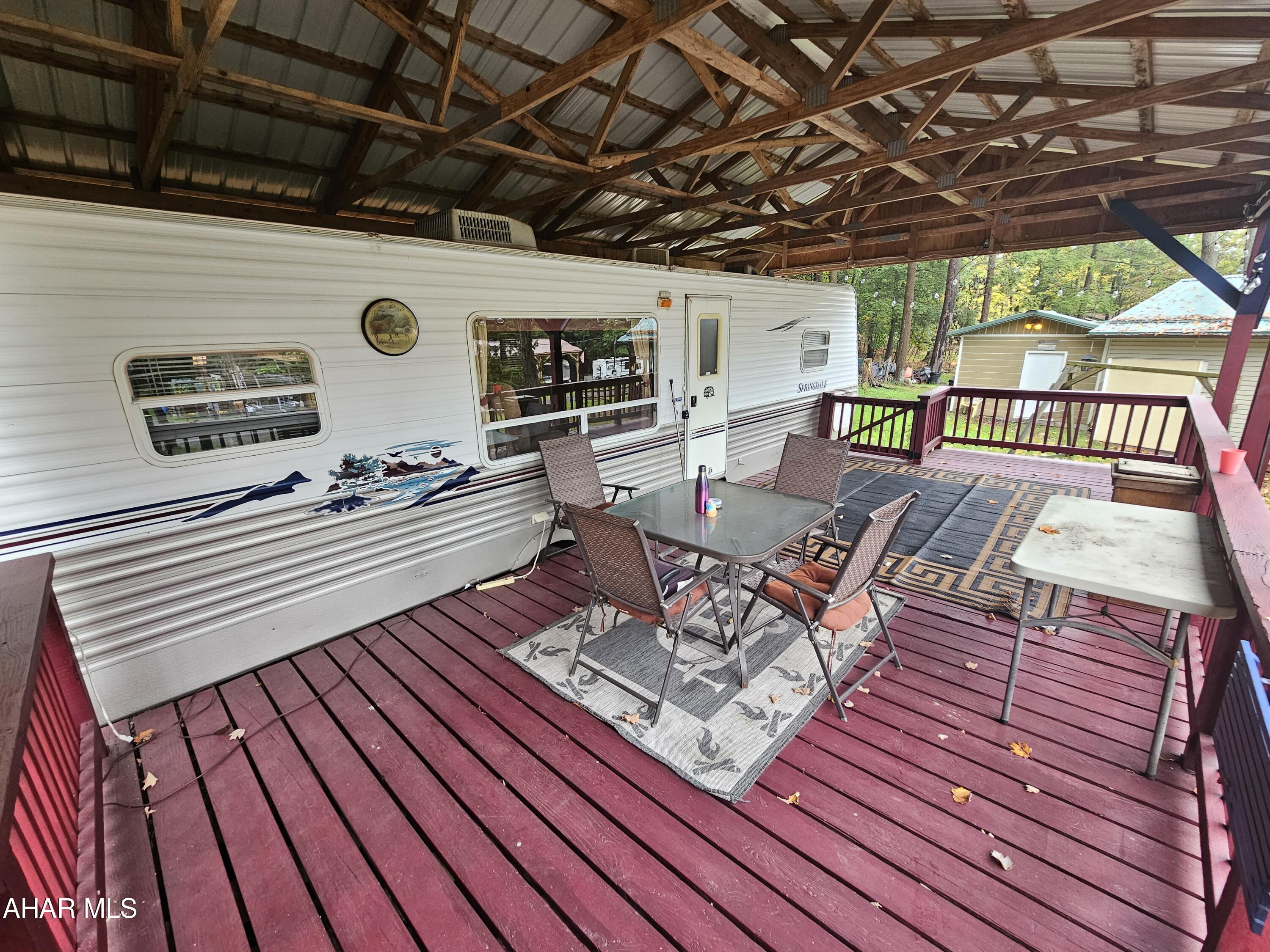 Glendale Yearound - Residential