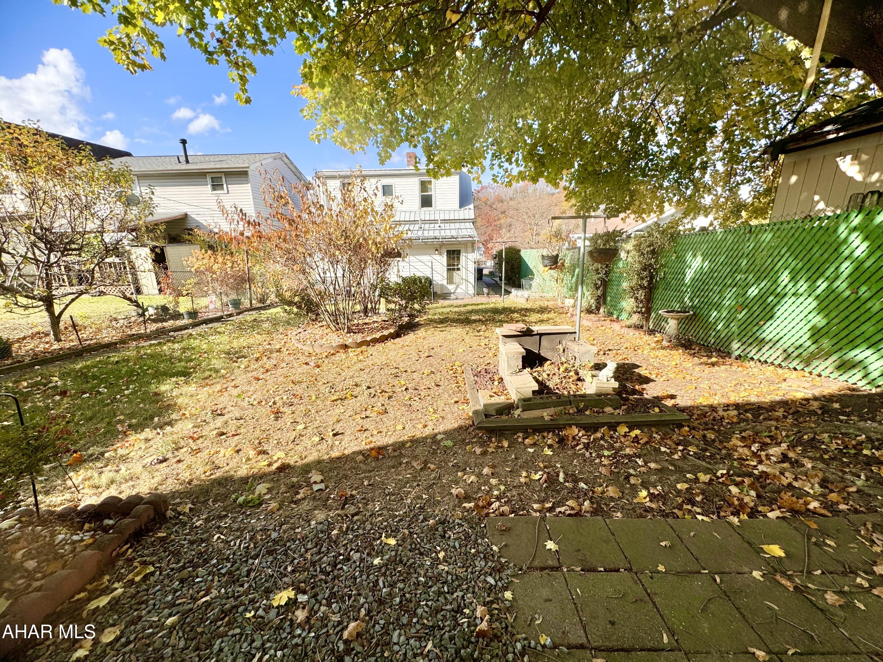 Lakemont - Residential