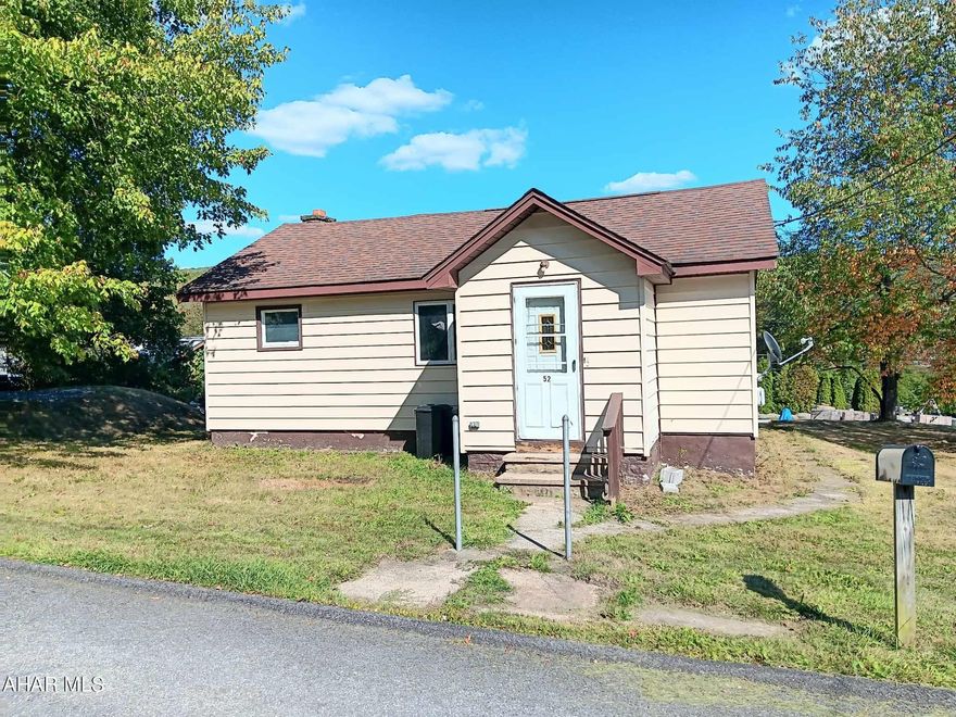 Charming Ranch Home in Nanty Glo!
Discover convenience and affordability in this well-maintained ranch home. Featuring two spacious bedrooms, a bright eat-in kitchen with first-floor laundry, and recent updates including new flooring and fresh paint throughout. A detached 1-car garage adds extra storage and parking convenience. Move-in ready and priced to sell—schedule your showing today!