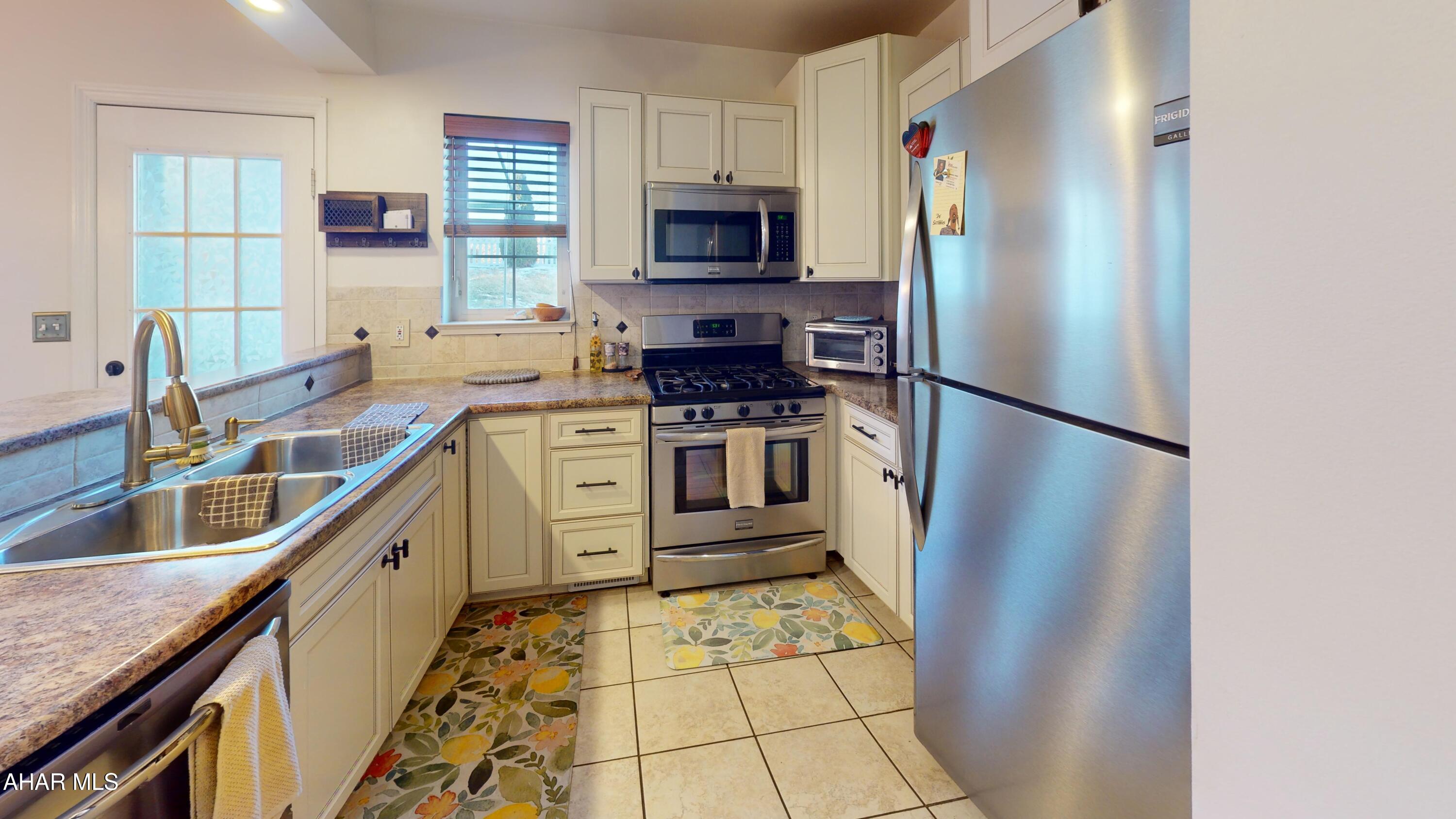 Holiday Hills - Residential