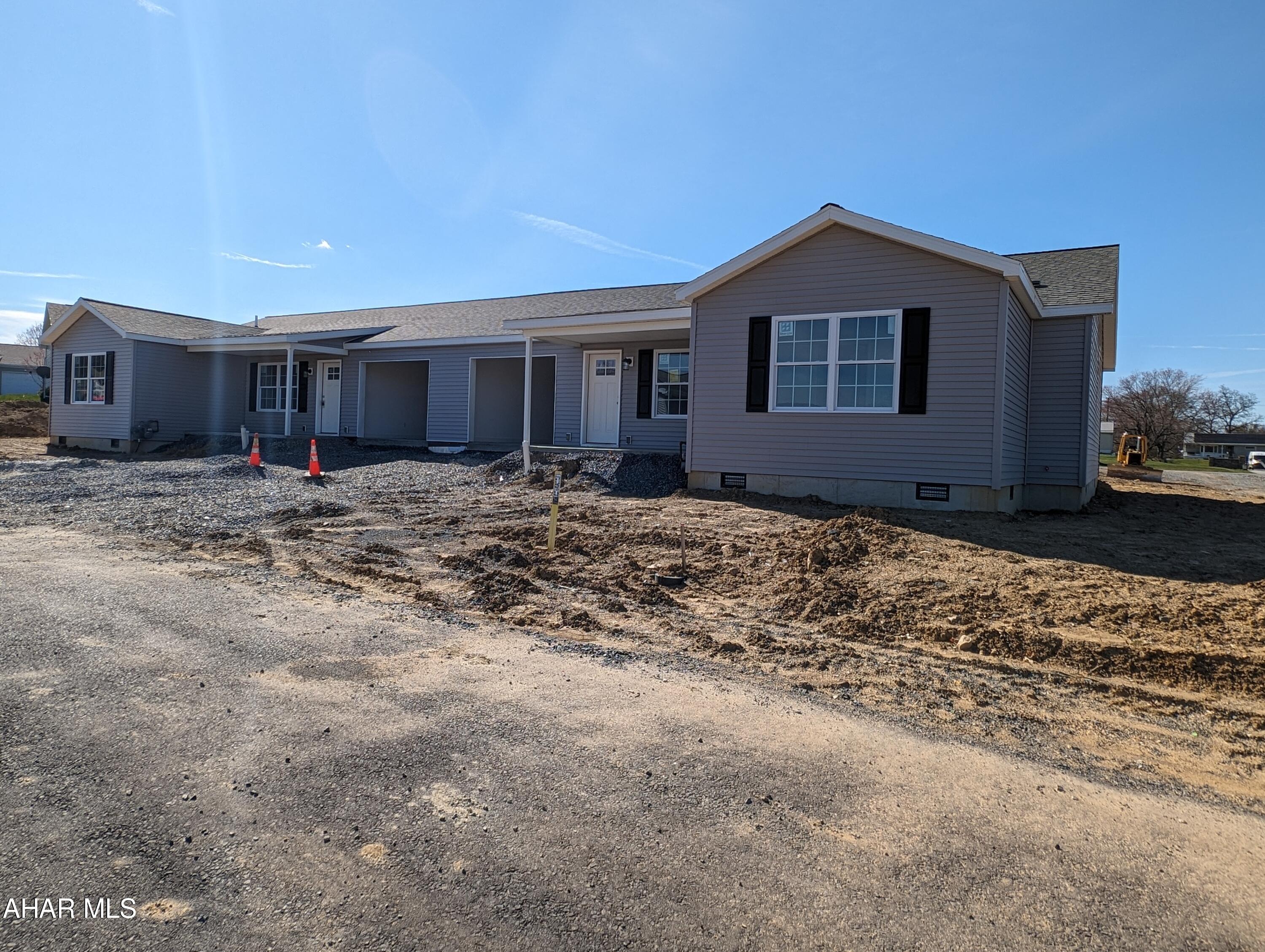 Deer Meadow 55+ Gated Community - Residential