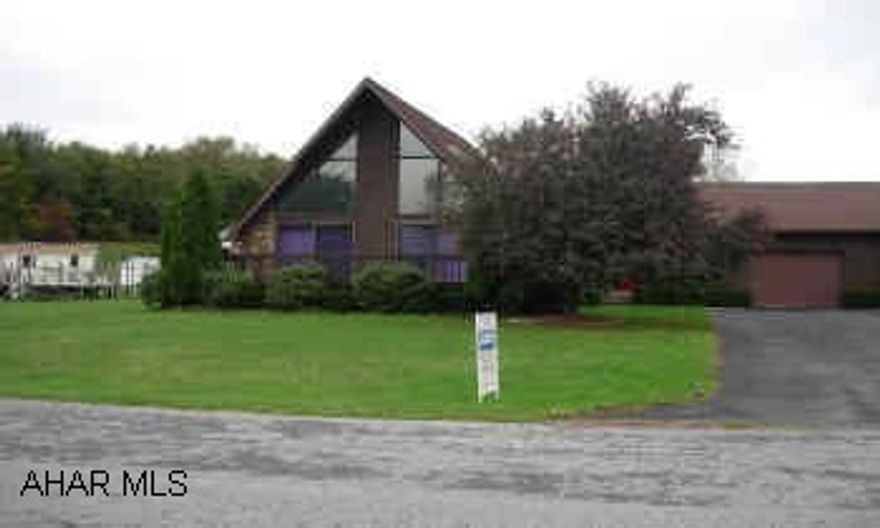 A FRAME WITH 3BR, 2 BATH. SUNROOM. WELL MAINTAINED HOME WITH LARGE YARD. BEAUTIFUL KITCHEN. 18X25 LR WITH FIREPLACE. GREAT FOR ENTERTAINING. BELLWOOD SCHOOL DISTRICT. EASY COMMUTE TO STATE COLLEGE.