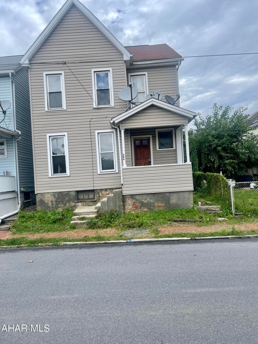 Calling all investors!!!! Bring some paint, some new carpet and some love and this place can be a great investment! With three bedrooms and a large finished attic there is a lot of room for profit! Call today and add this to your rental portfolio or make it into your own!