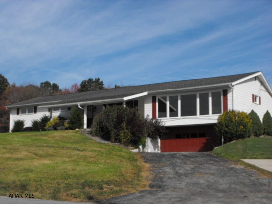 Commissions/Bonus'/Seller concessions subject to change with final negotiated sales price.  For special financing & incentives, Seller requests borrowers contact Chase Loan Officer Tanya Roberts 717-387-9436 - tanya.m.roberts@chase.com.  Handyman special with tons of potential.  Very large house sitting on beautiful lot with inground pool.  This is an AS Is Where Is Sale. No utilities on. Nice screened porch off kit.