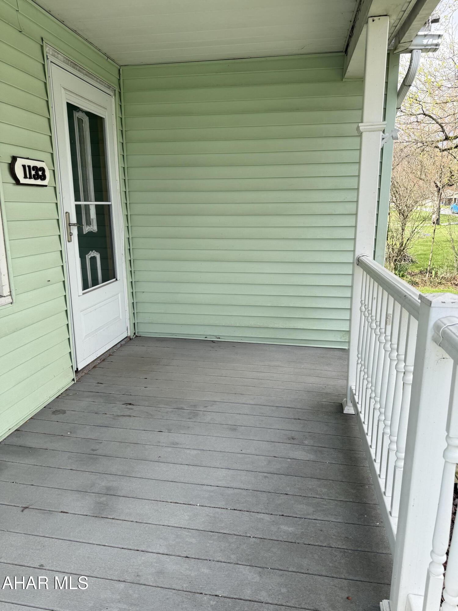 Foot of Ten - Residential