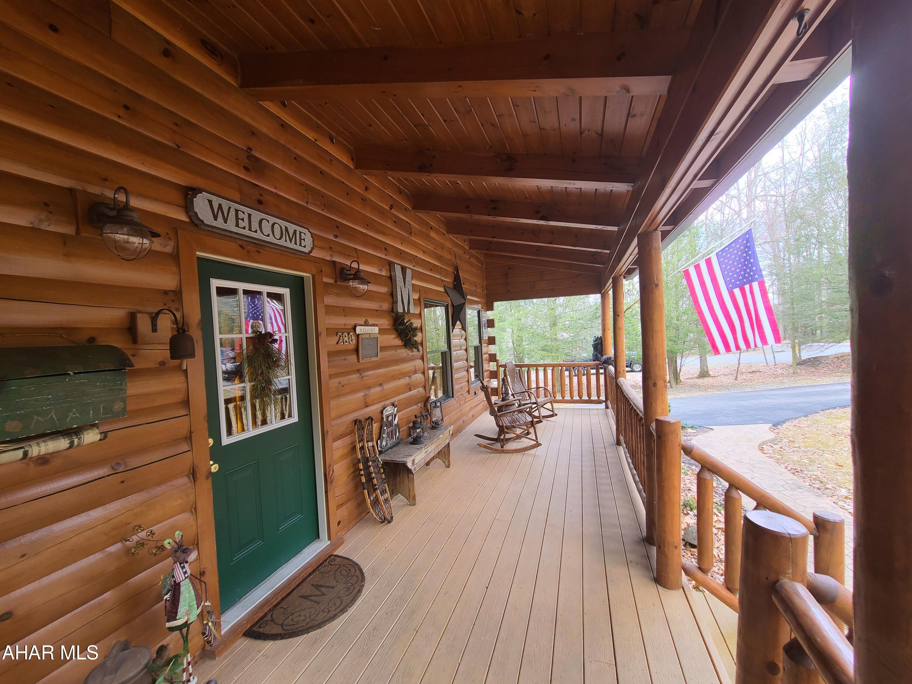 Glendale Yearound - Residential