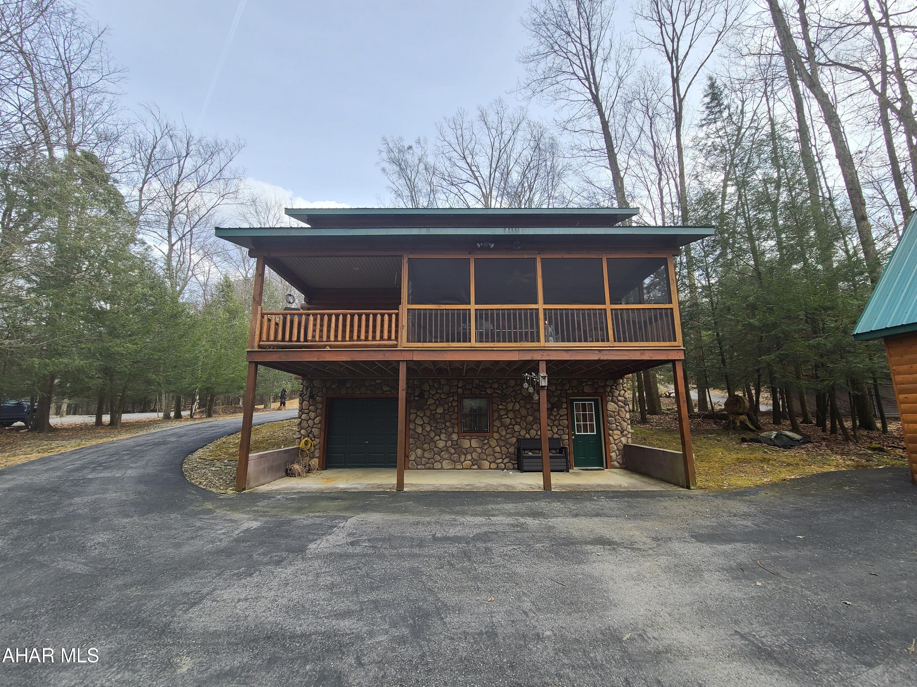 Glendale Yearound - Residential