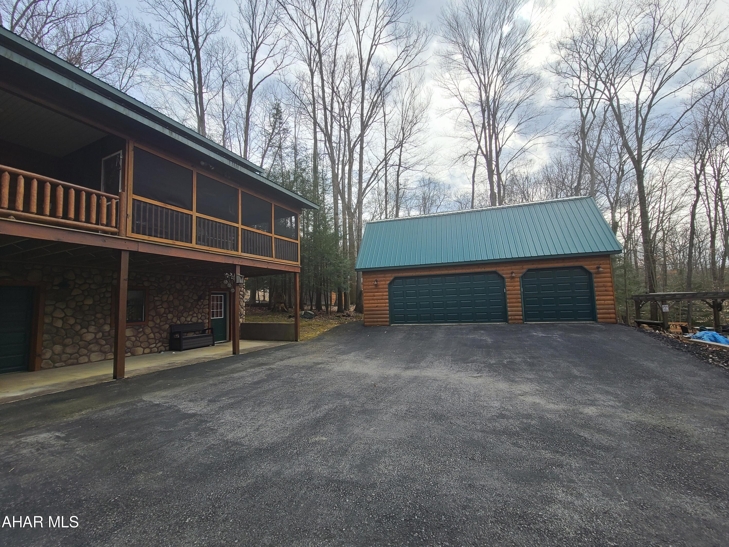 Glendale Yearound - Residential