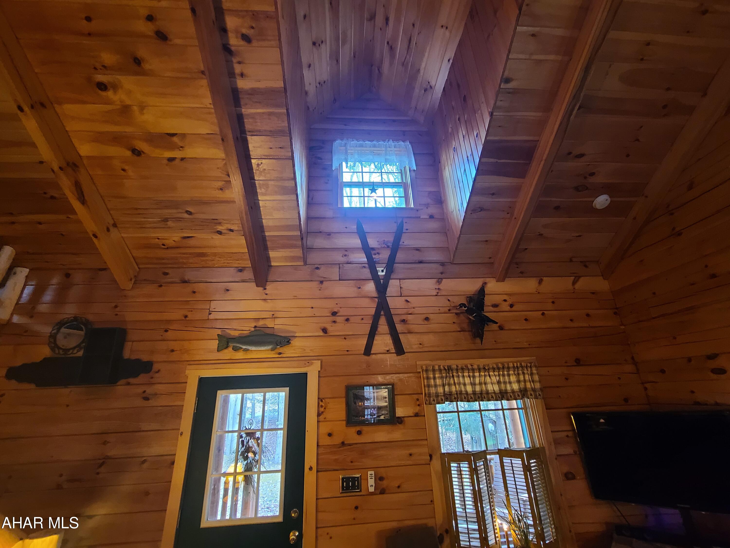 Glendale Yearound - Residential