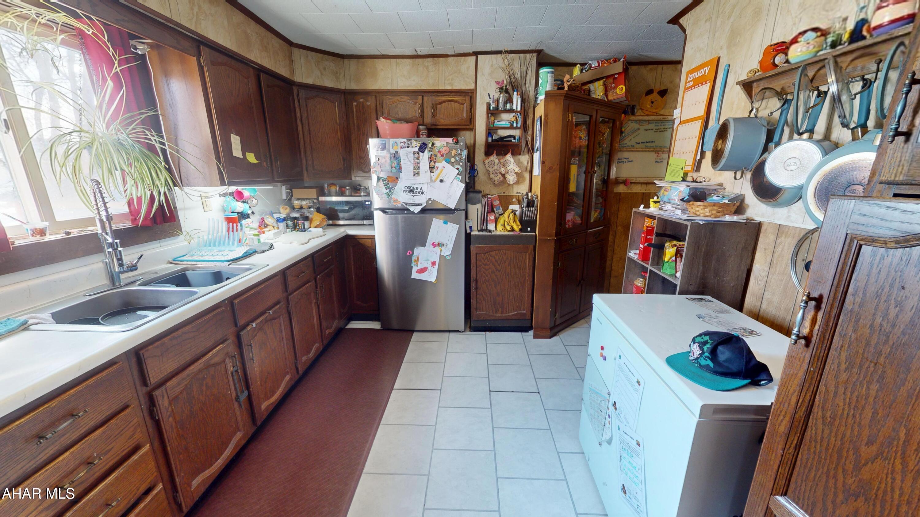 Hollidaysburg - Residential Income