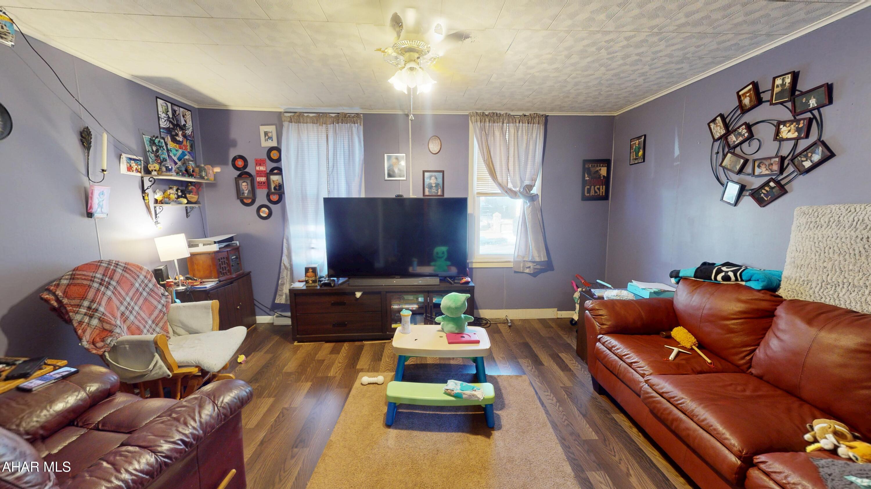 Hollidaysburg - Residential Income