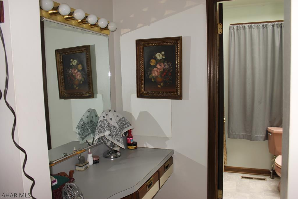 Rolling Hills - Residential