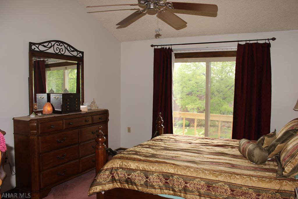 Rolling Hills - Residential