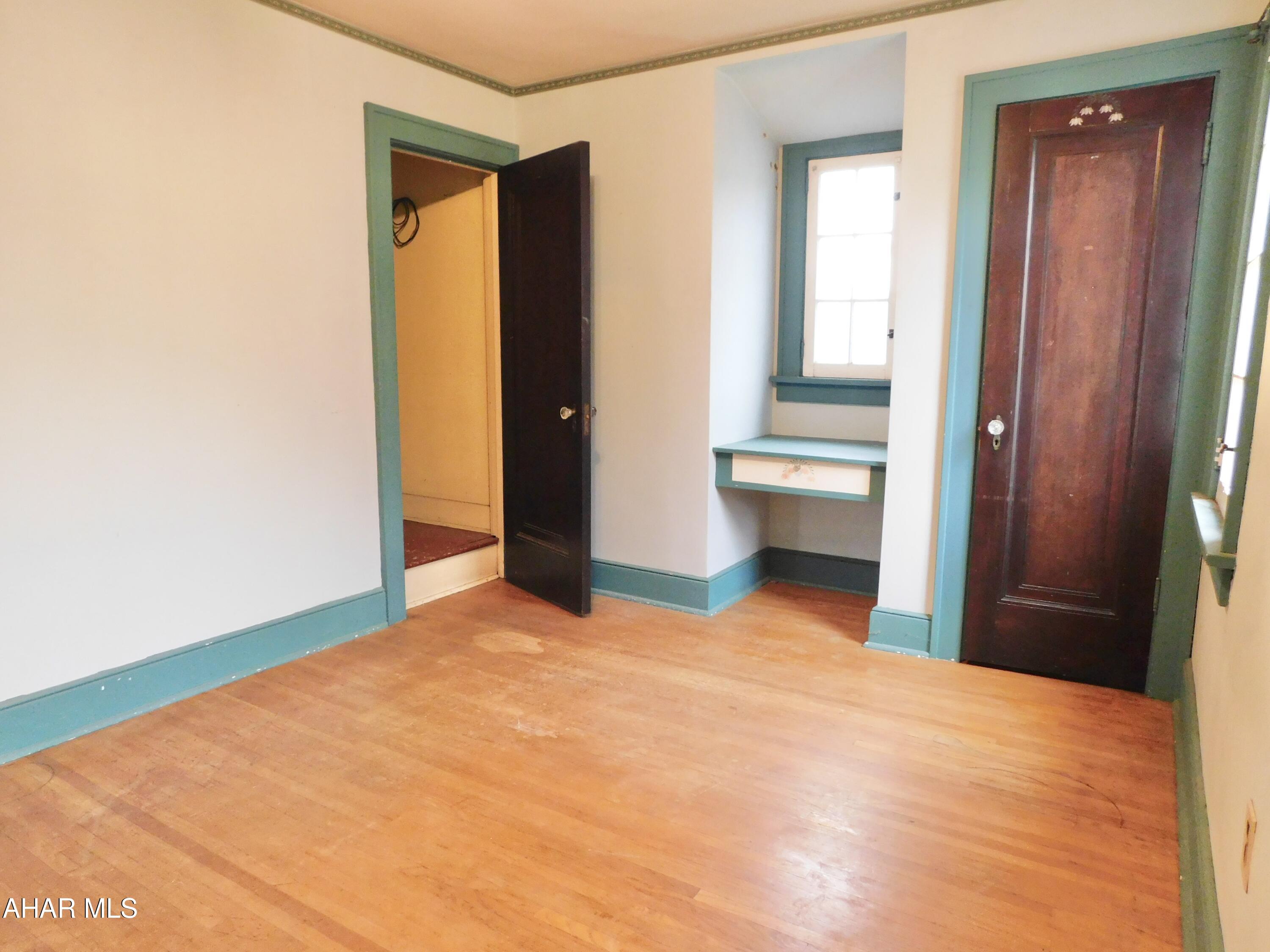 Calvert Hills - Residential