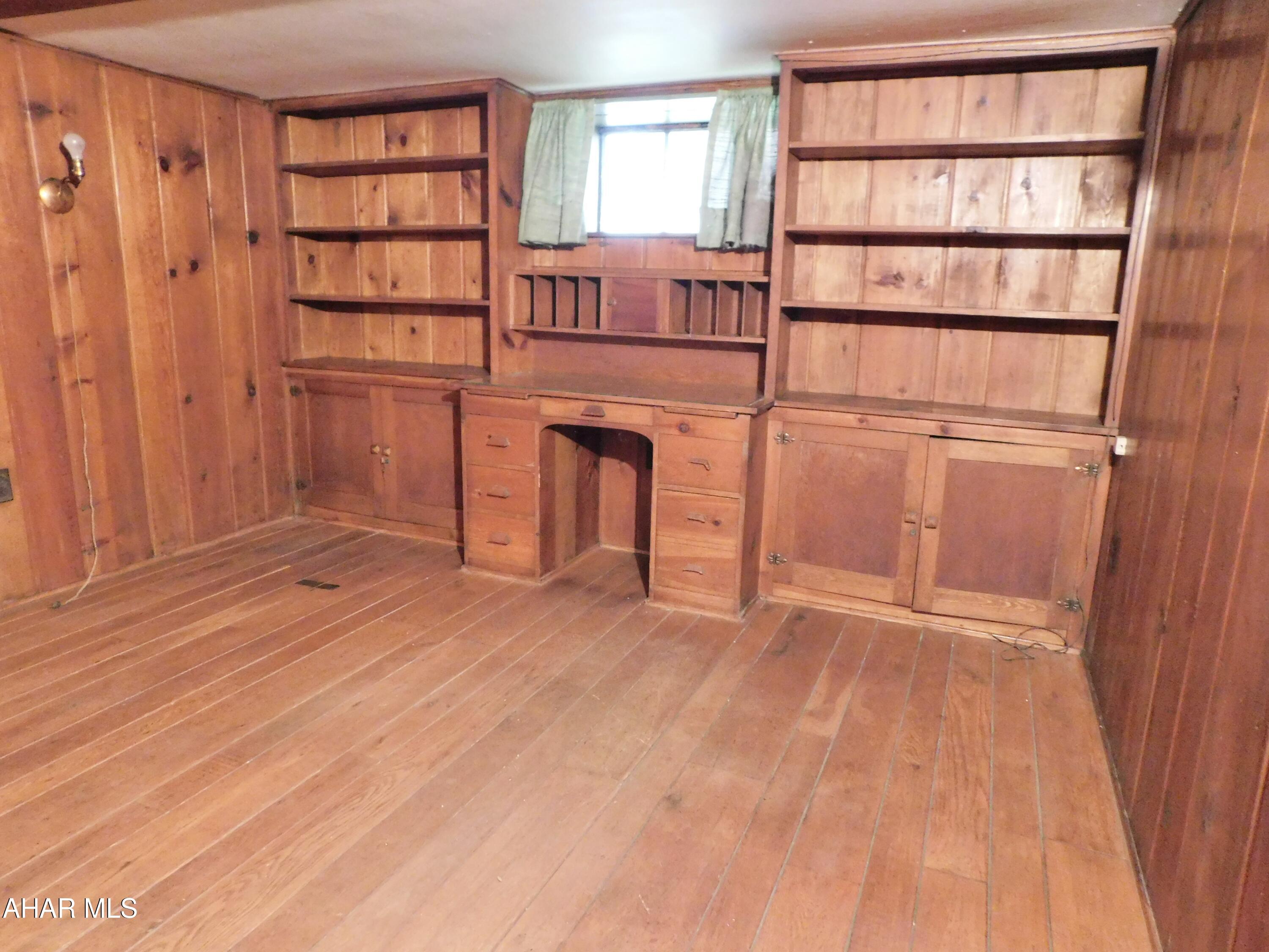 Calvert Hills - Residential