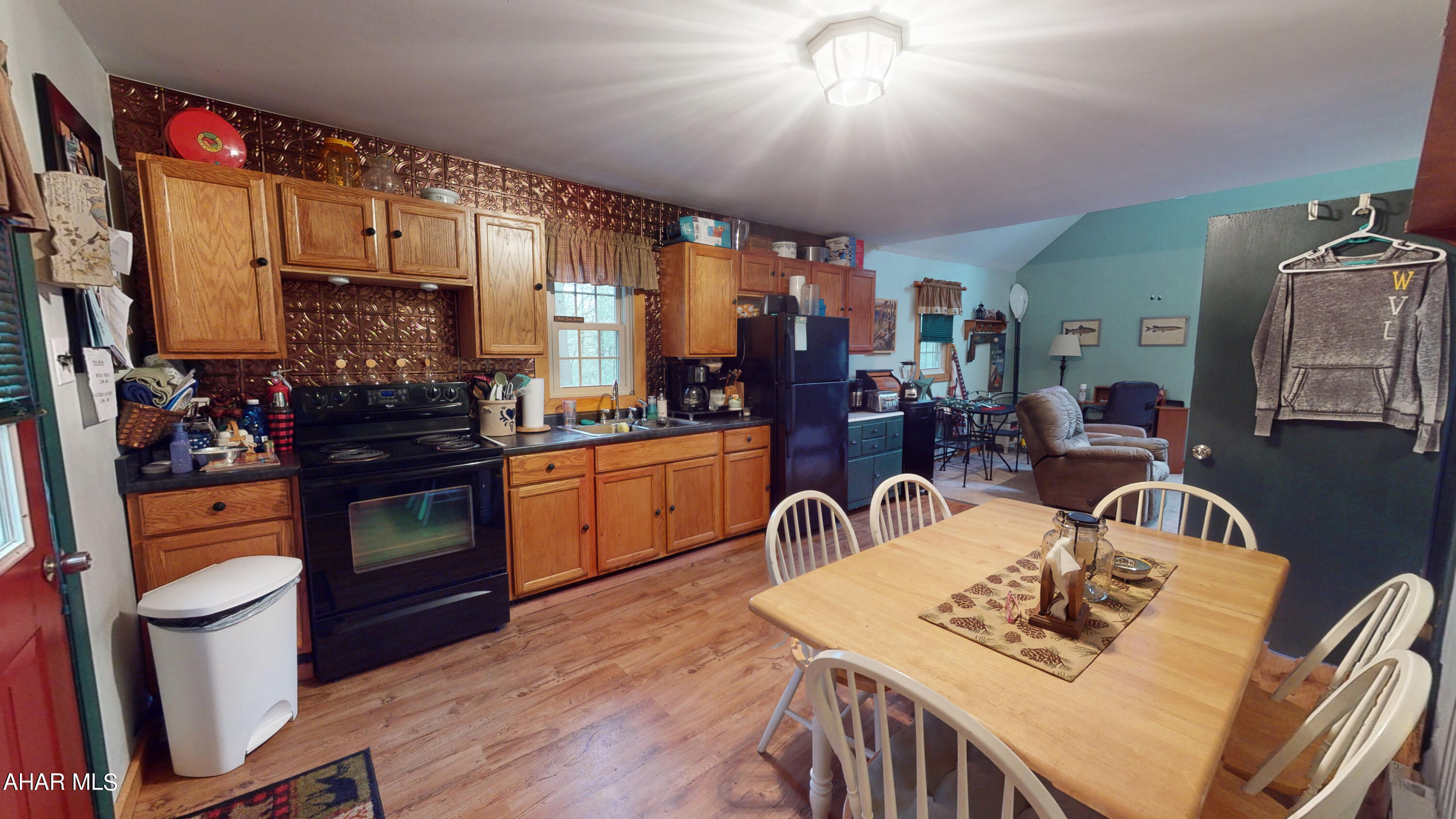 Glendale Yearound - Residential