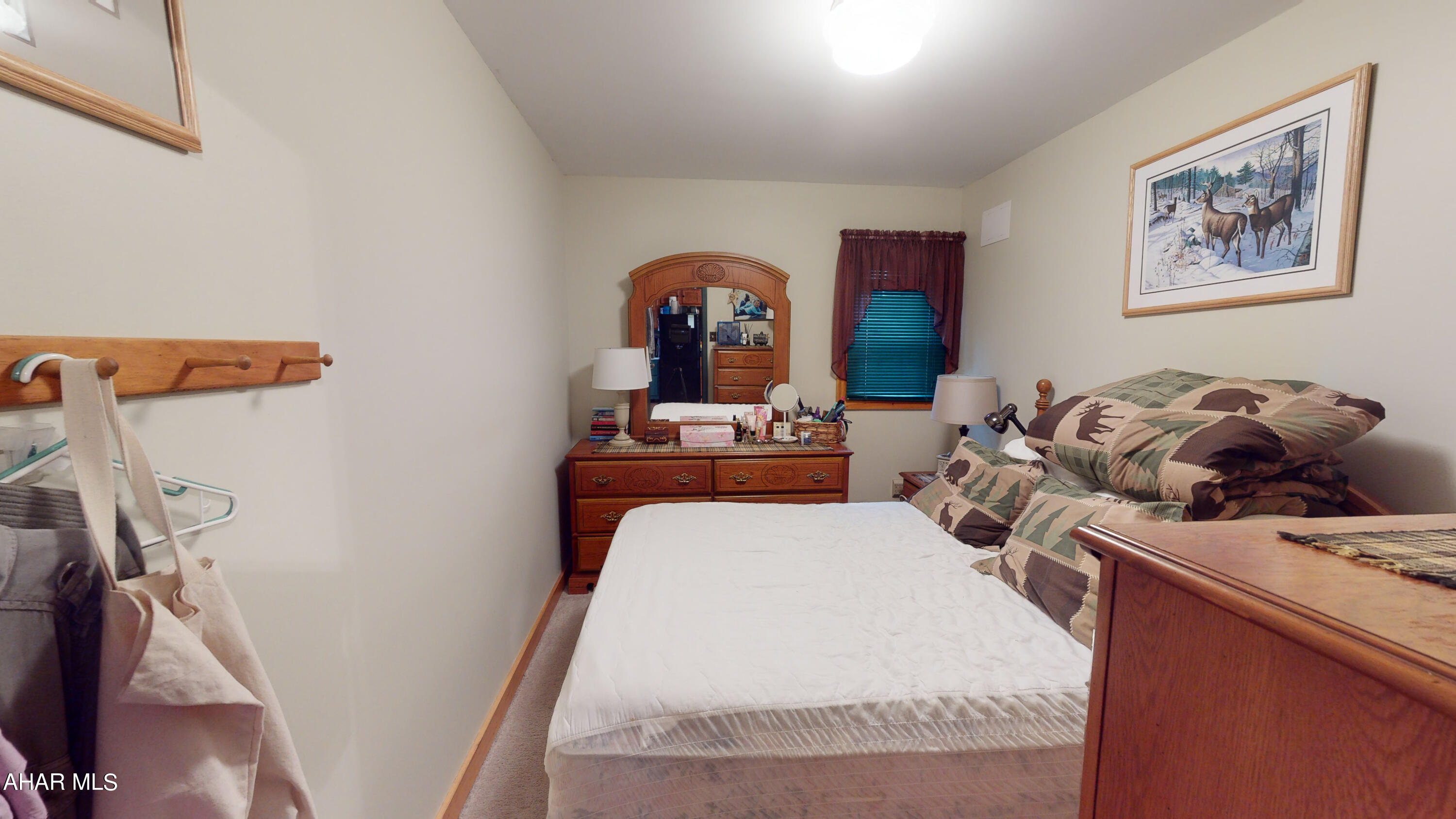 Glendale Yearound - Residential