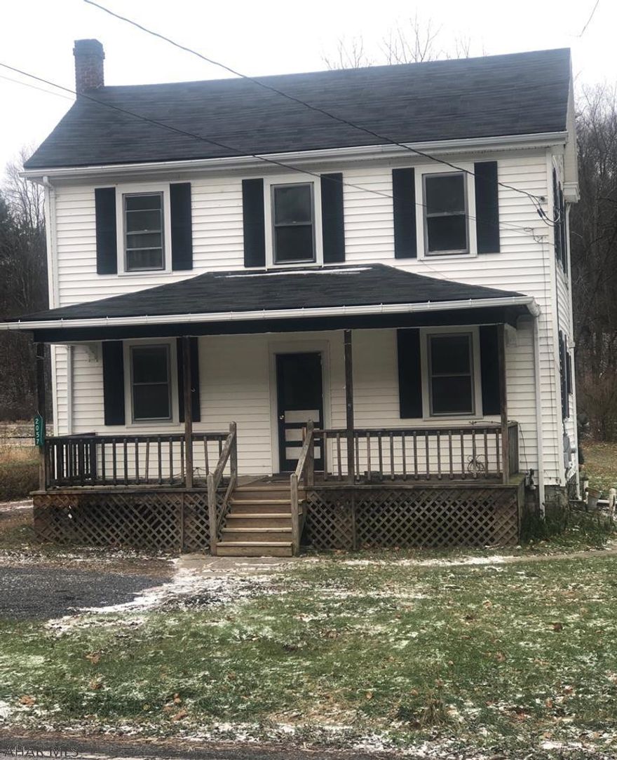 3bd 1ba new carpet and freshly painted interior. Eat in kitchen. Deck. Carport with attached shed on .54 acres. Needs some tlc.