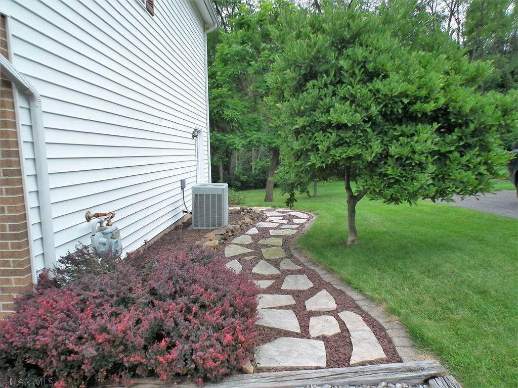 Rolling Hills - Residential