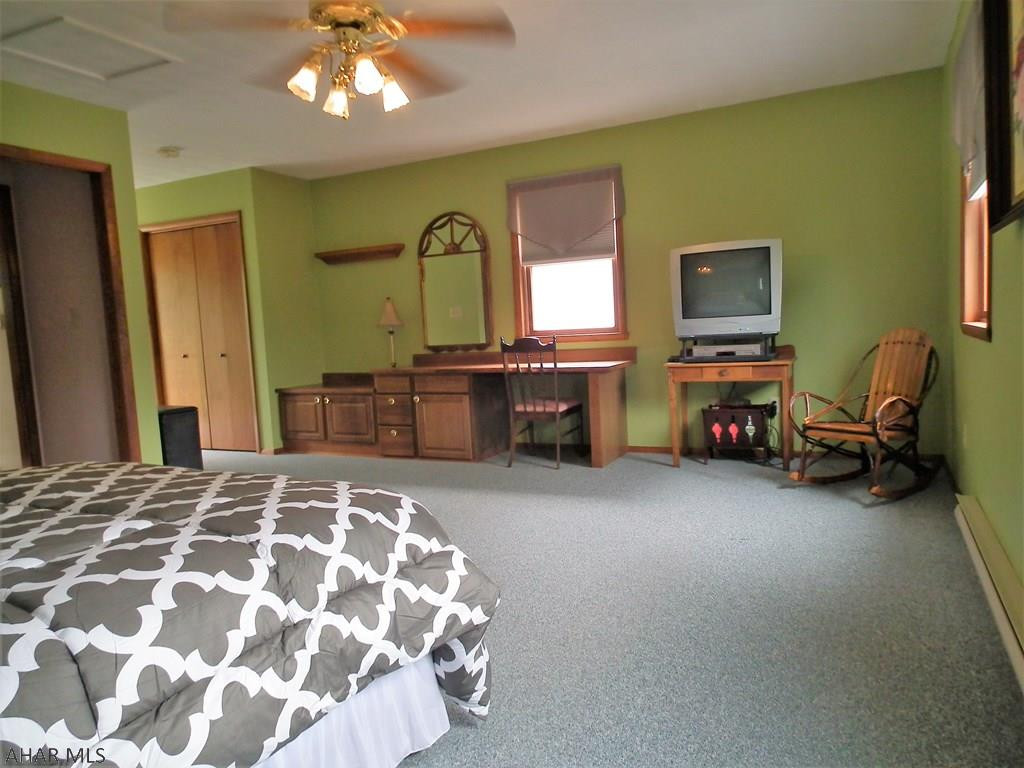 Rolling Hills - Residential