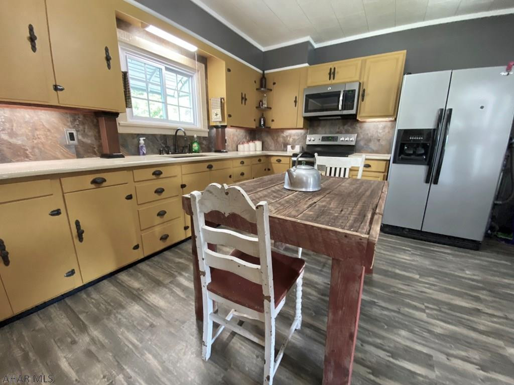 Unknown - Residential