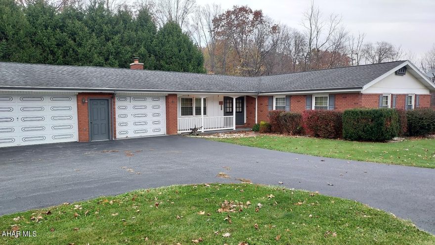 Are you looking for a well built home that you can customize to your style?  Custom oak, eat in, kitchen, Cozy family room with fireplace, an awesome sunroom that you can enjoy your morning coffee & a good book on, living room, 3 bedrooms There is a new shower in Main Bedroom, & a Walk in closet.  3 car attached garage & a separate shed out back. All of this on .42 fabulous acres, close to town but far enough away to enjoy the peacefulness we all crave!