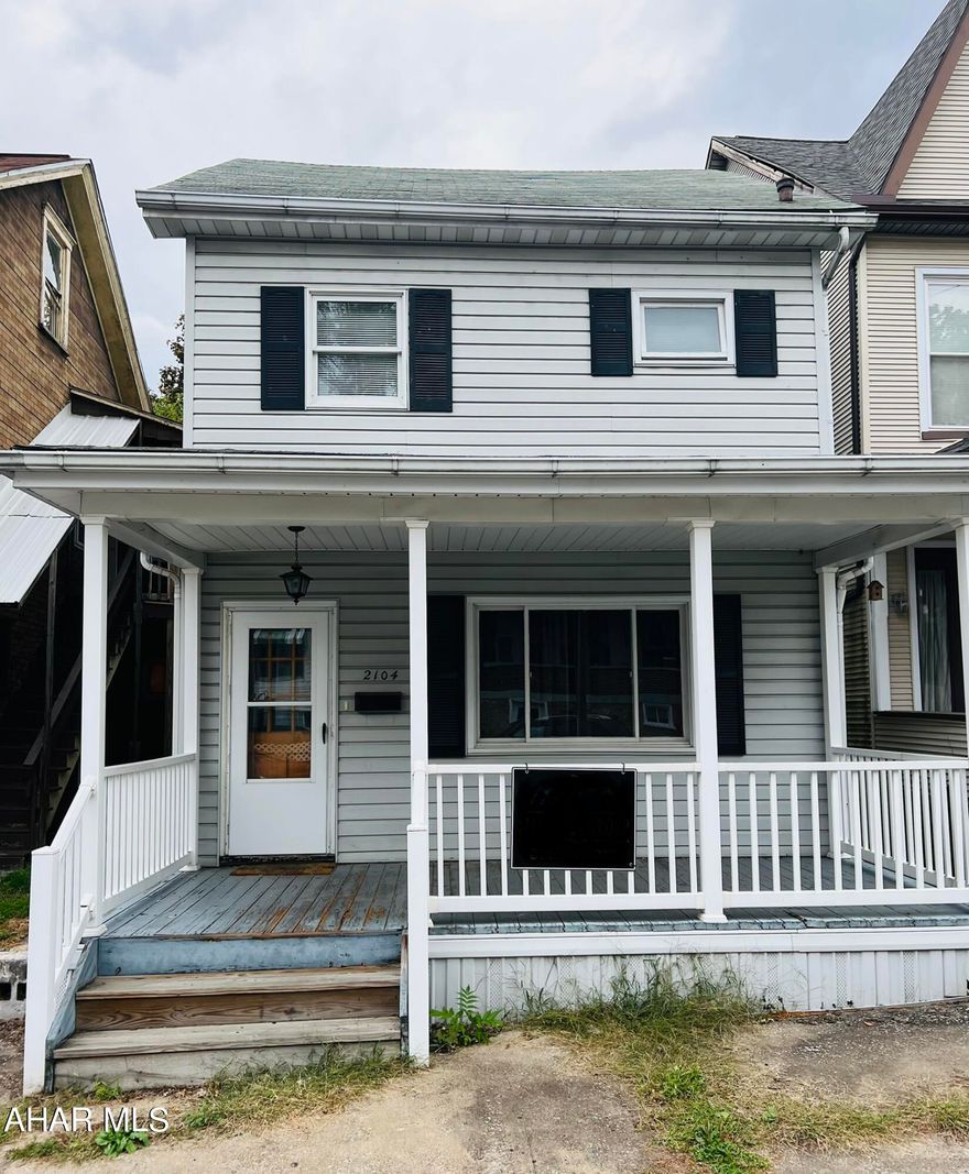 Don't miss out on this cute, 2 bedroom (possible 3rd bedroom in attic), 1 bath home in Altoona.  Whether you are a first time home buyer, investor or just looking for your next home, you'll want to check this one out!   Enjoy your time on the covered back porch or spend your time in the basement in the workshop.     Contact me today for your showing!  Buyer to confirm square footage and taxes.