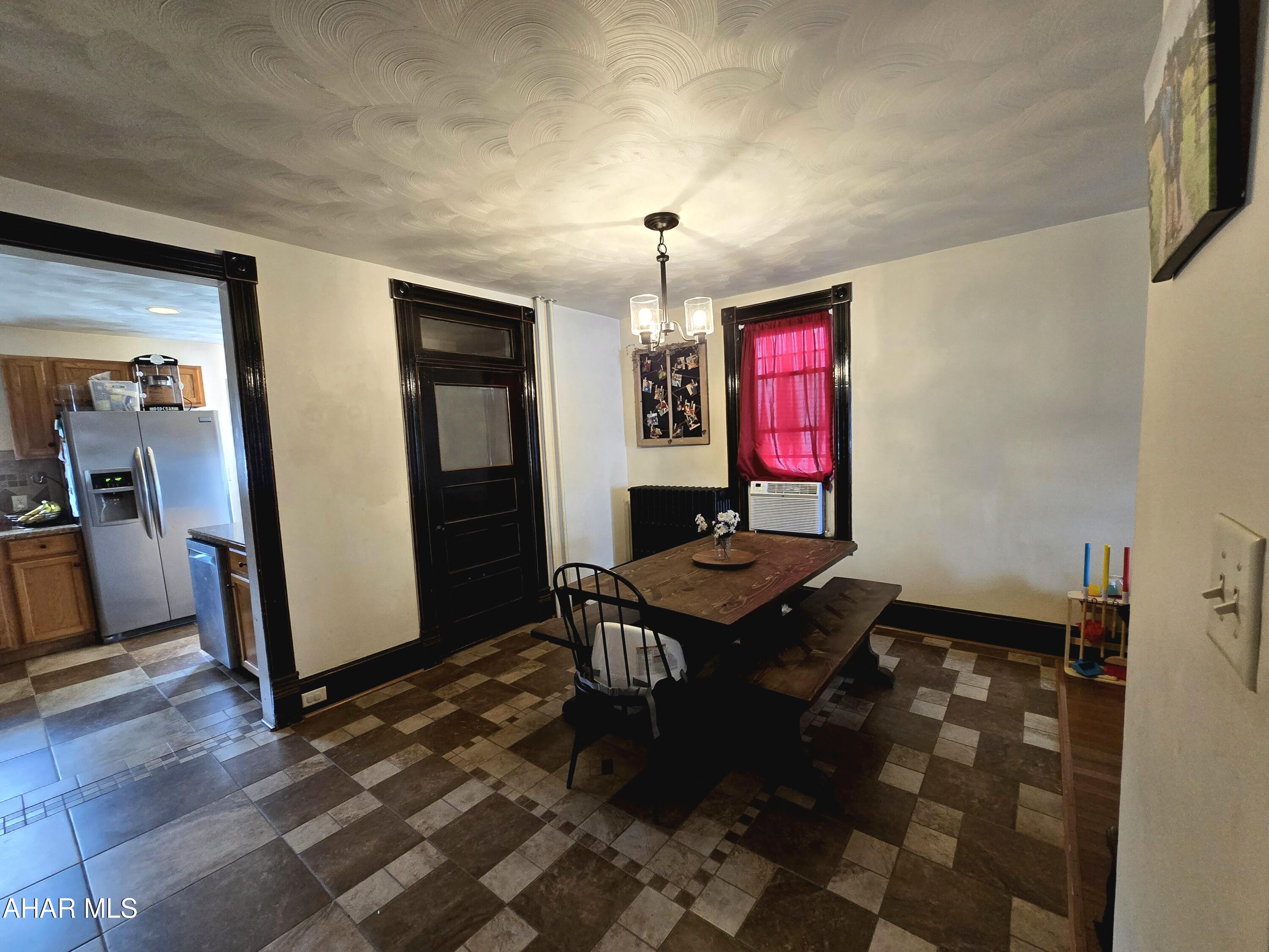 Juniata - Residential