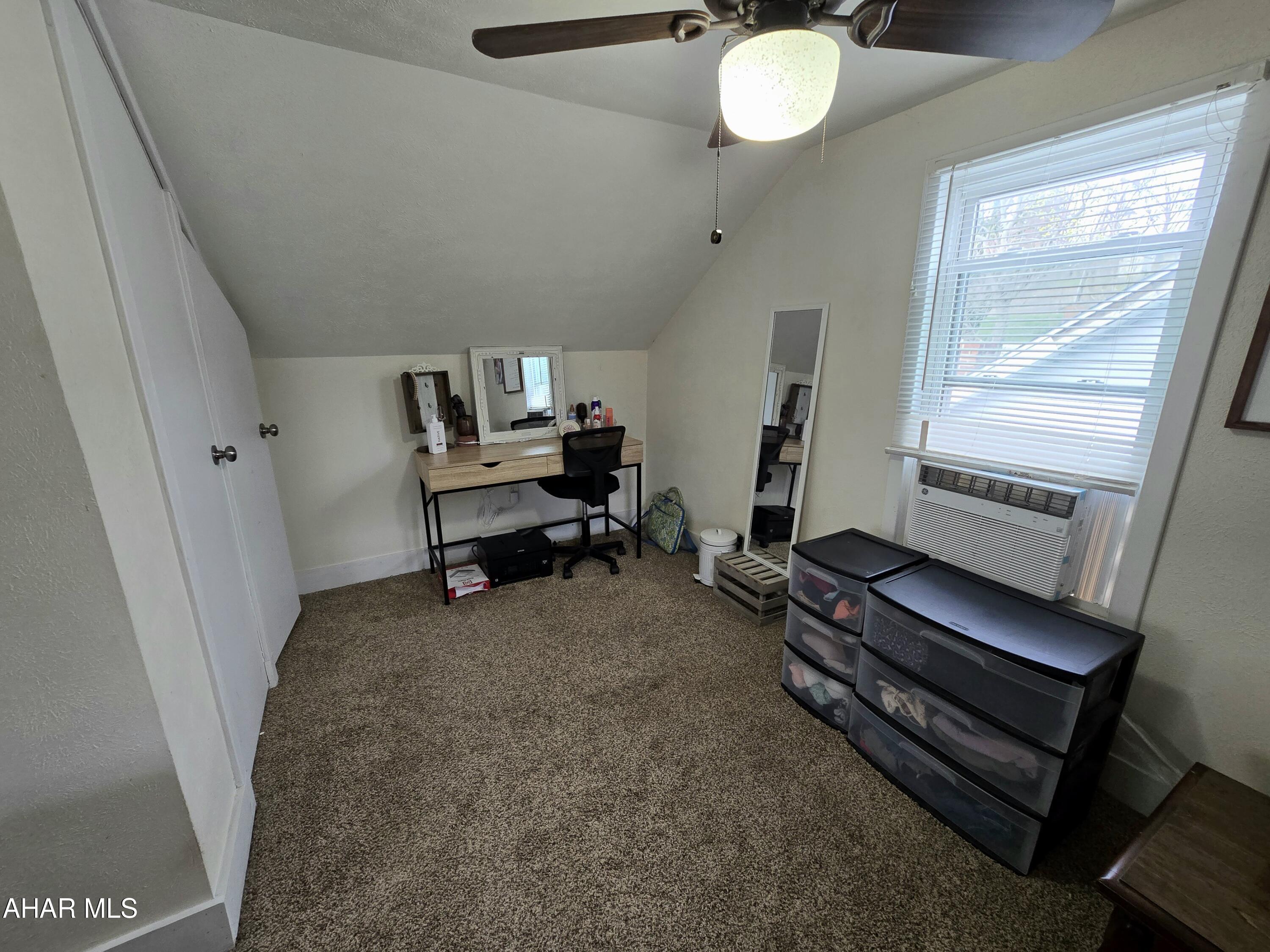 Juniata - Residential