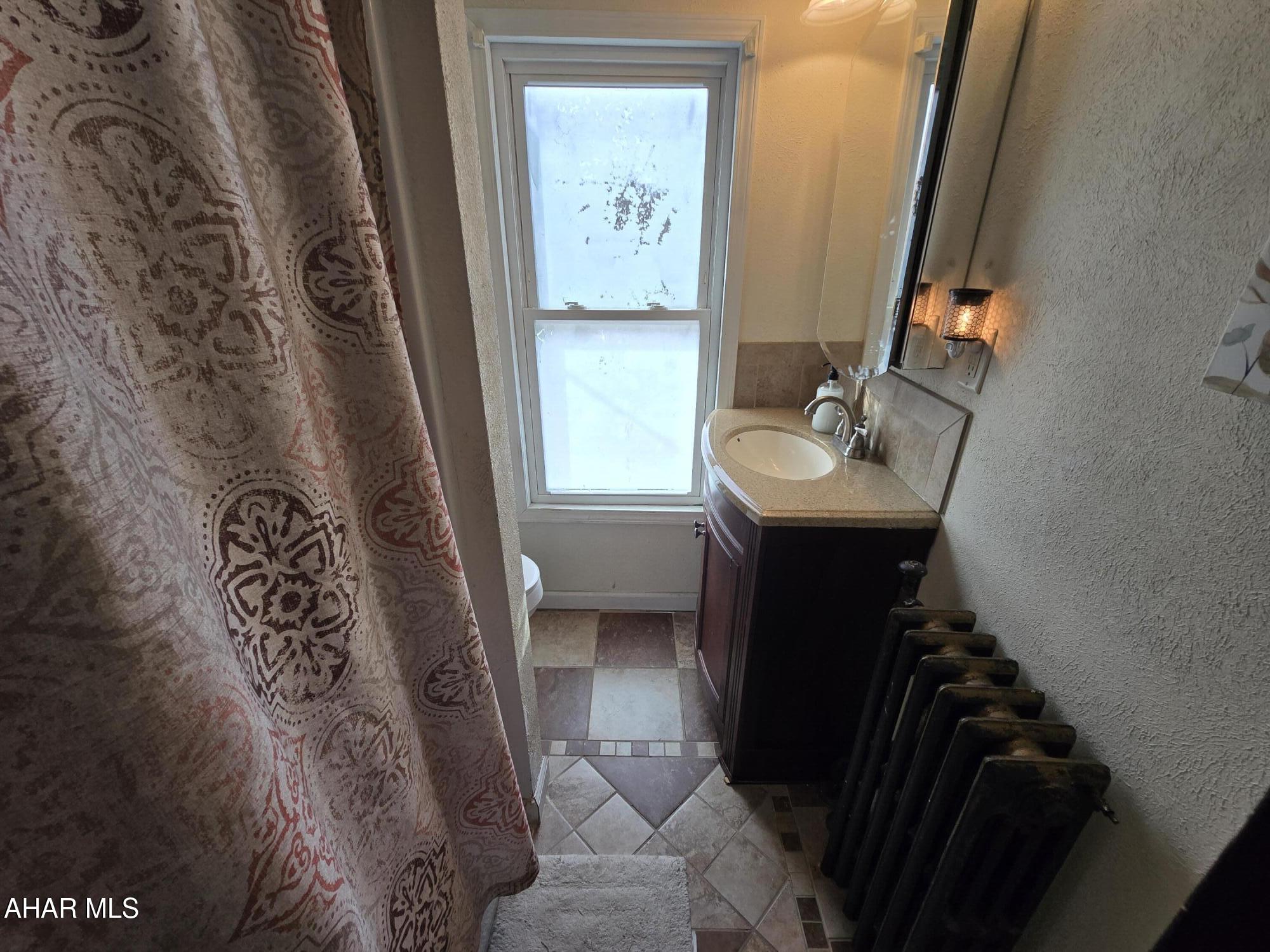 Juniata - Residential